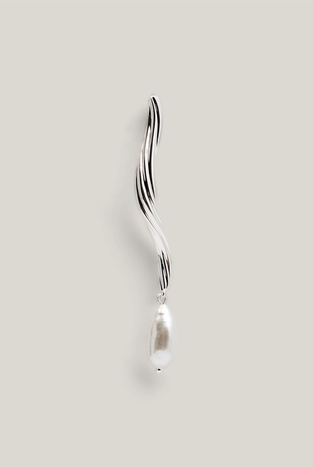 Rumi Pearl Earring