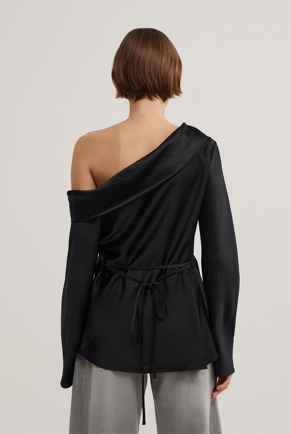 Asymmetric Shoulder Top