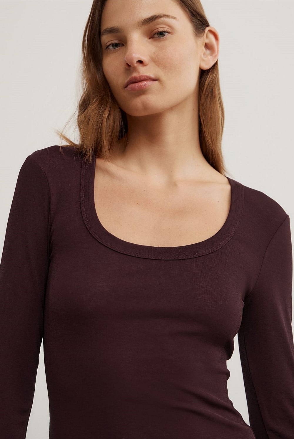 Scoop Neck Long Sleeve Top