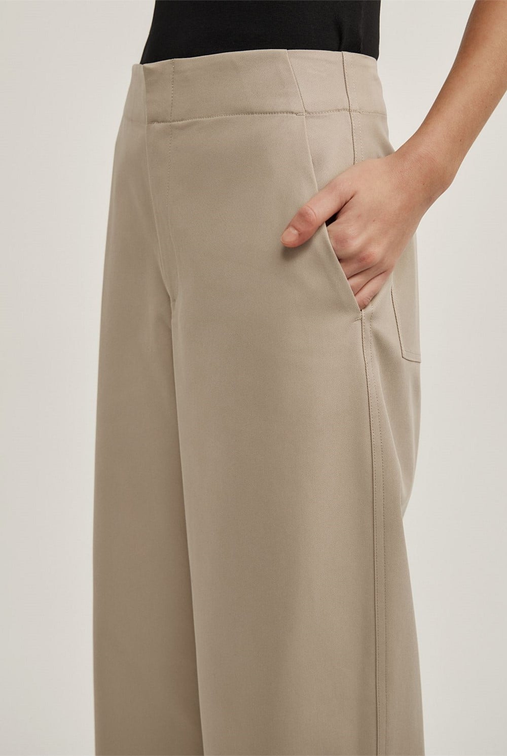 Barrel Leg Pant
