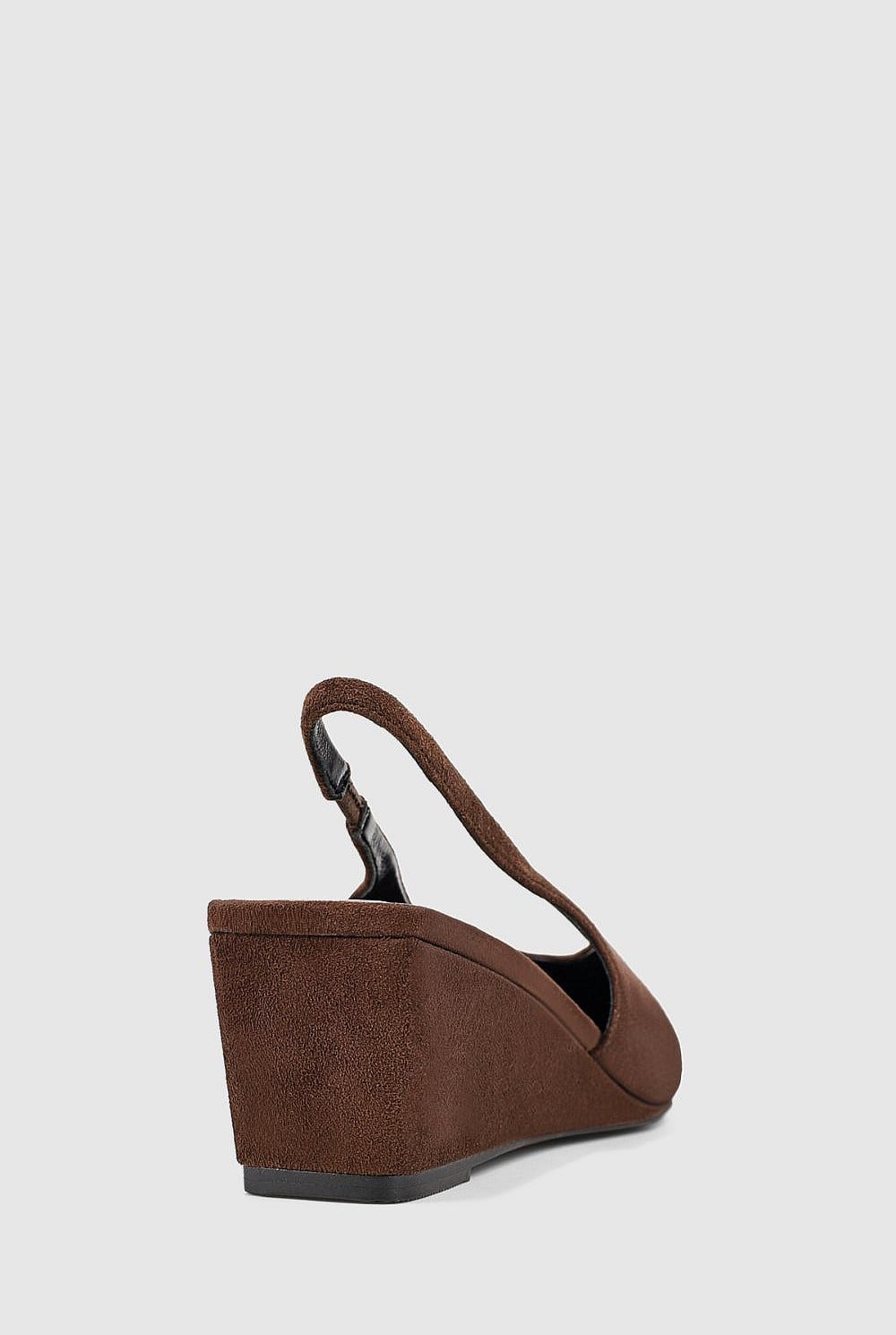 Ayvie Wedge