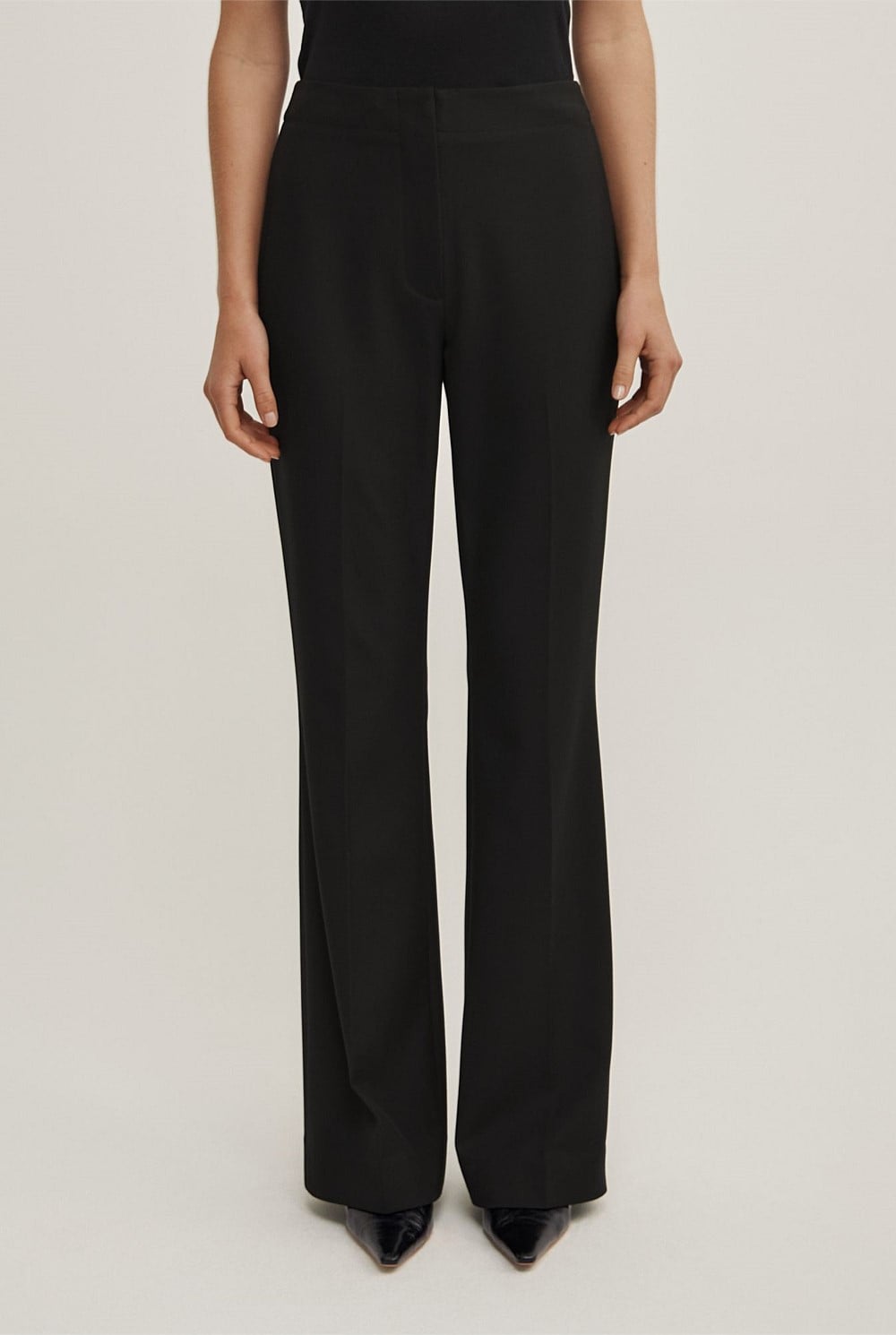 Slim Flare Pant
