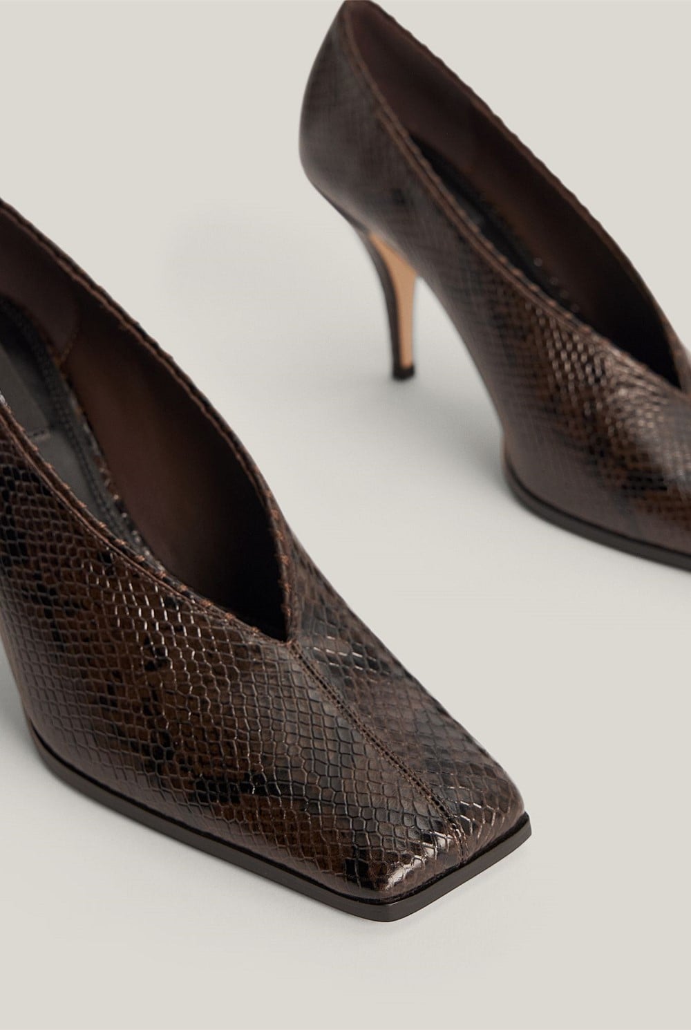 Sora Heels