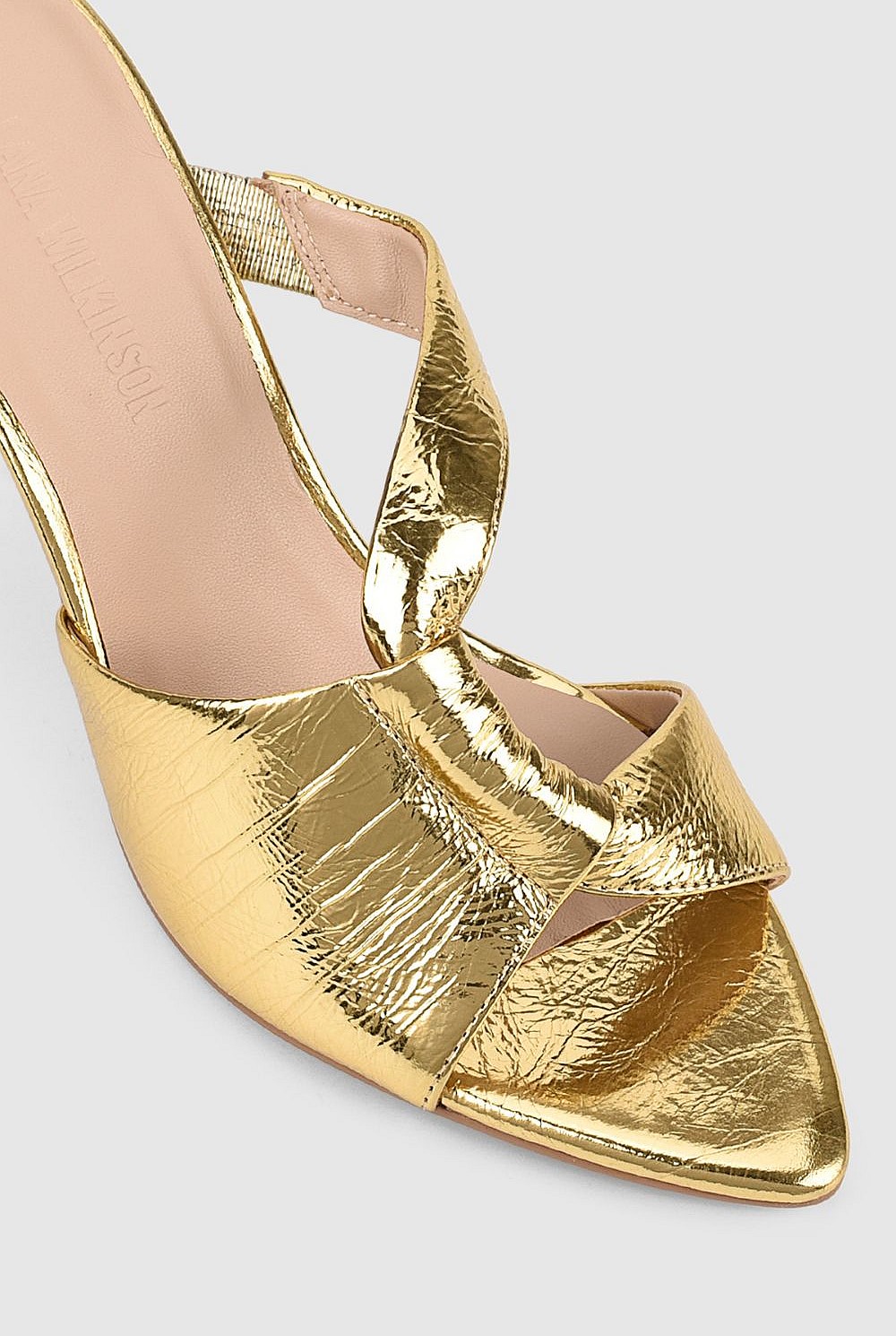 Kelis Heel