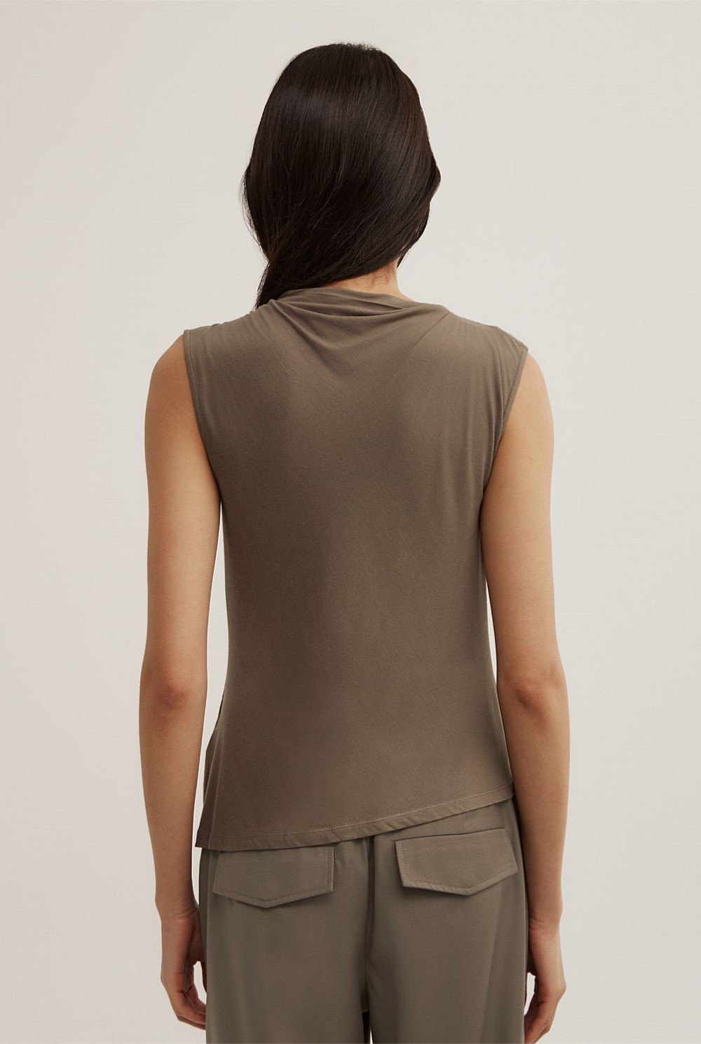 Trim Detail Top