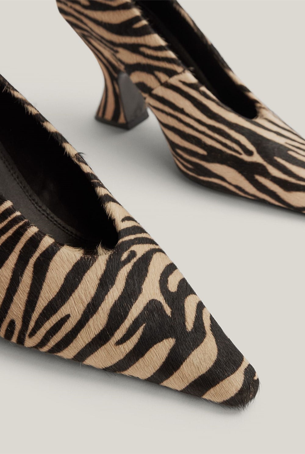 Brixley Textured Heel