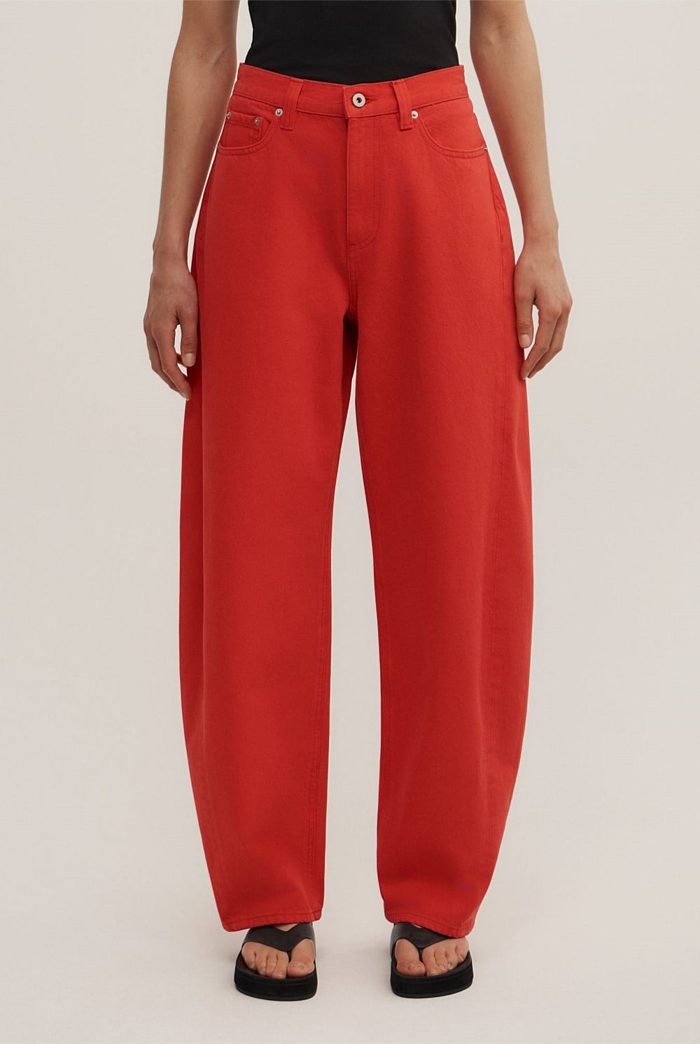 Barrel Leg Jeans
