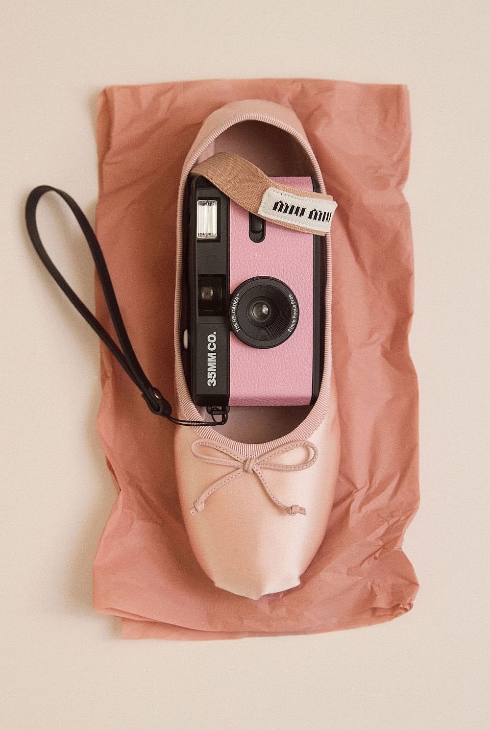 The Reloader Reusable Film Camera