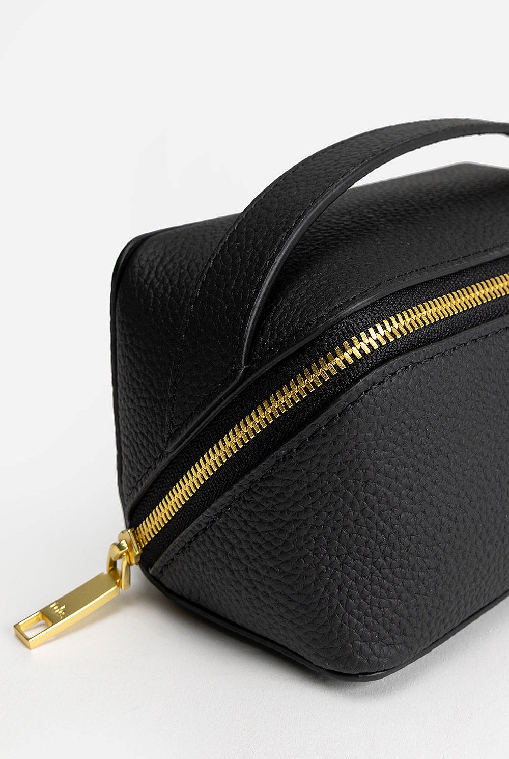 Olivia Medium Travel Case