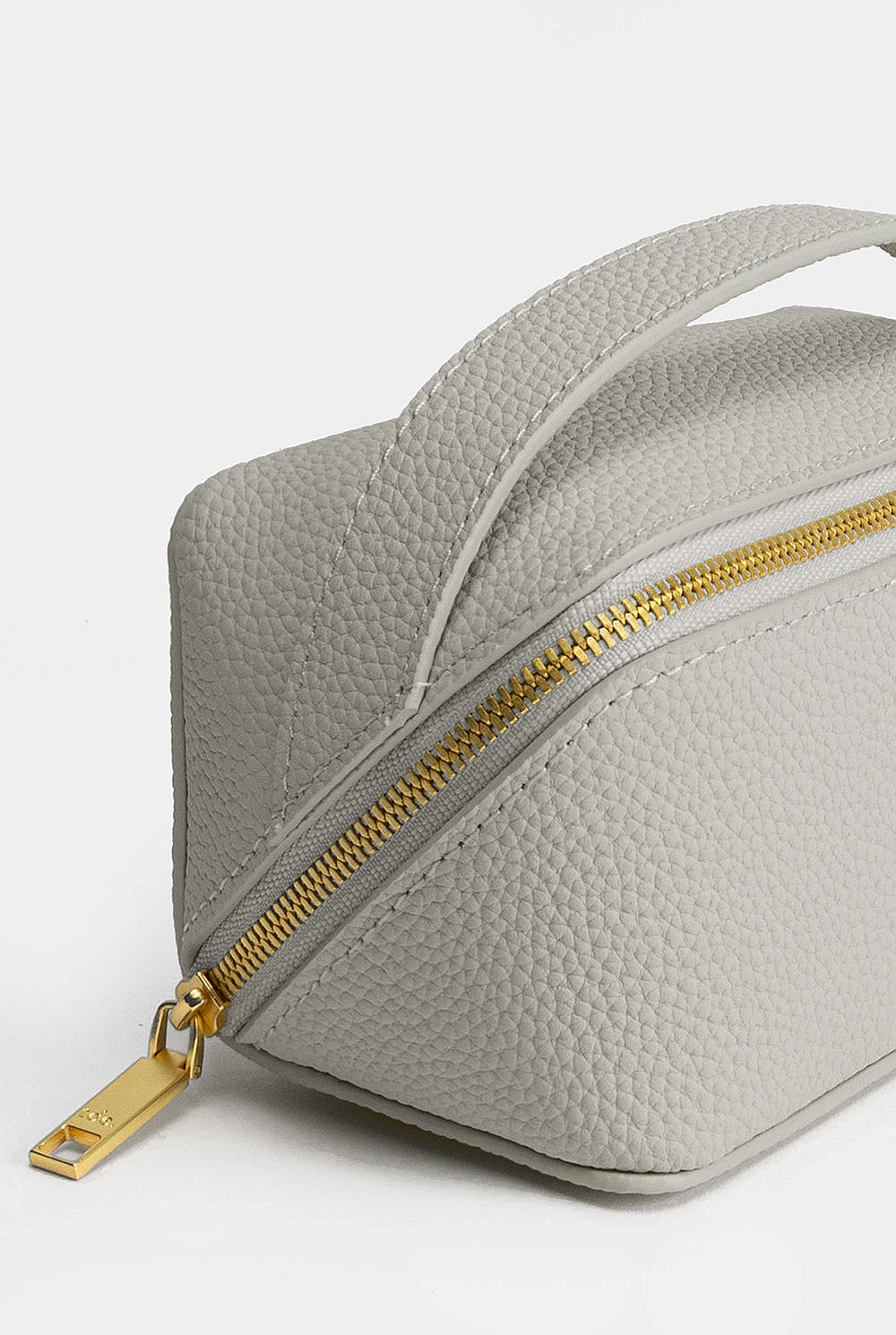 Olivia Medium Travel Case