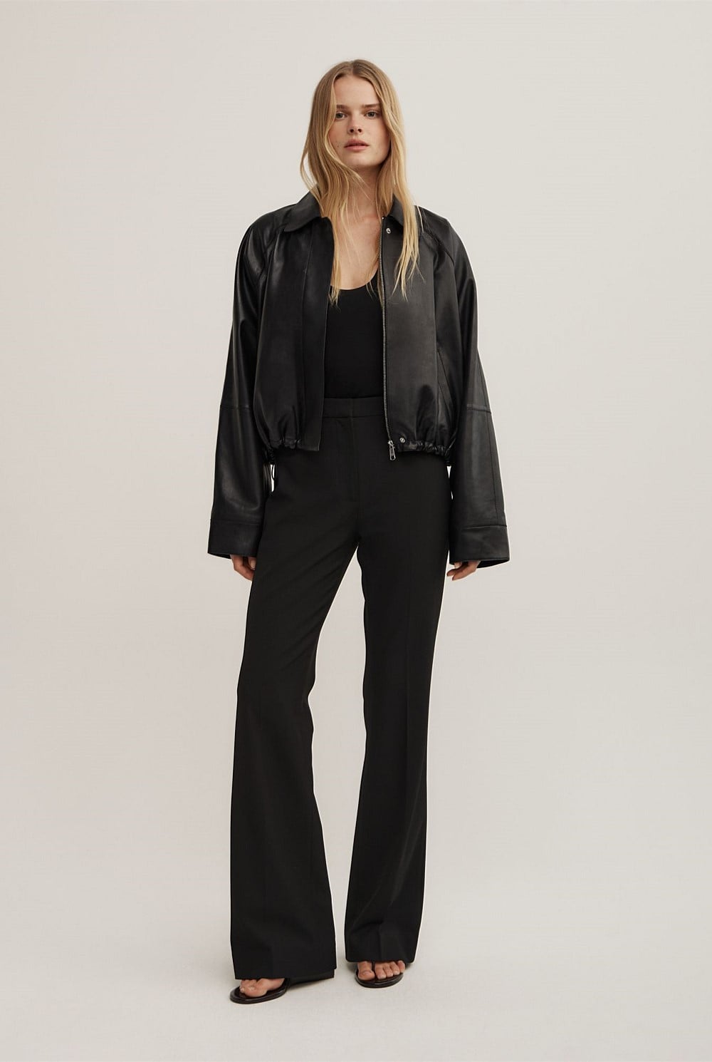 Slim Bootcut Pant
