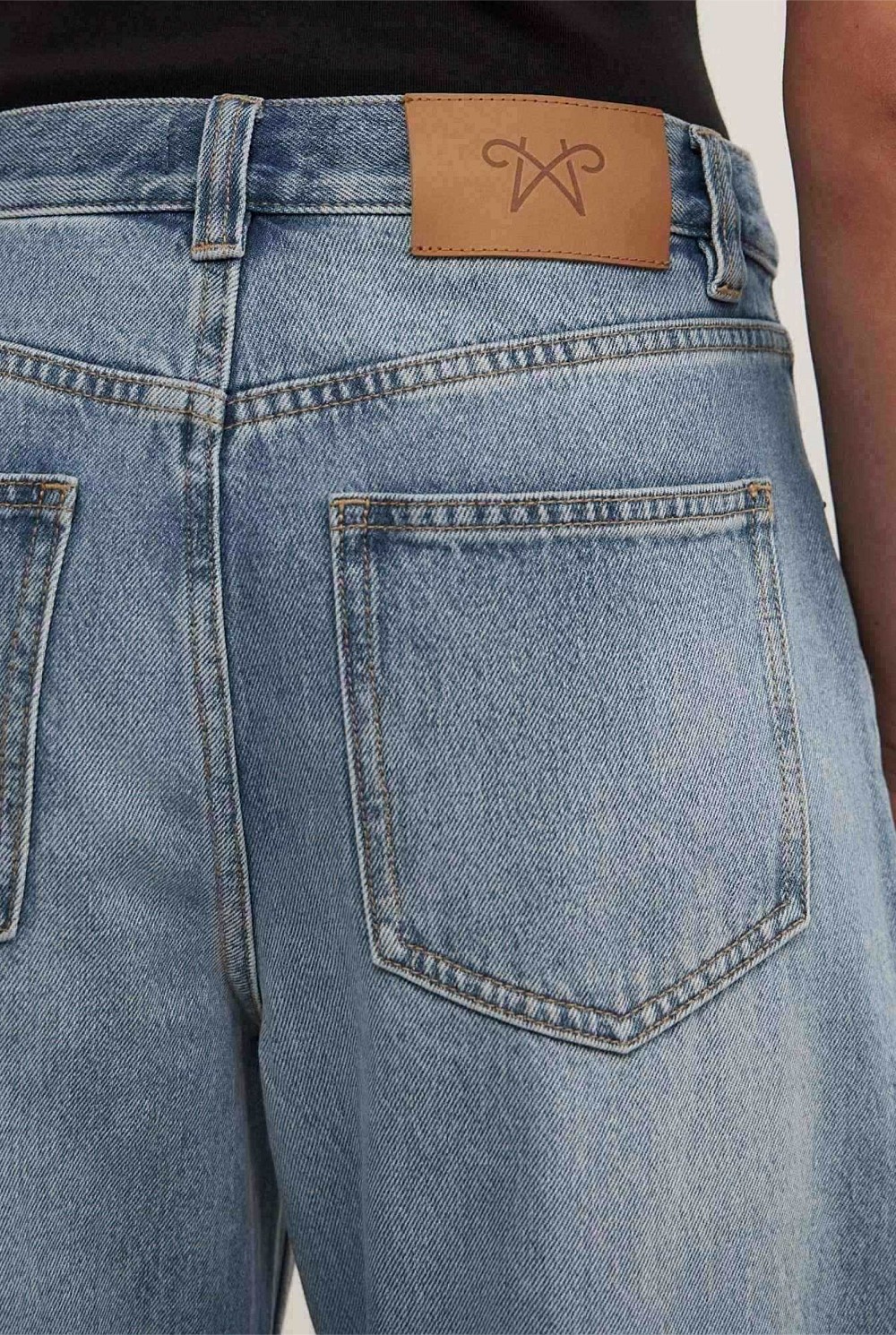 Soft Curve Jeans
