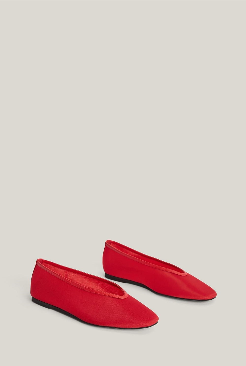 Petra Mesh Flats