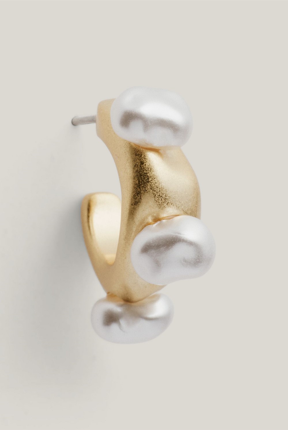 Regan Hoop Earrings